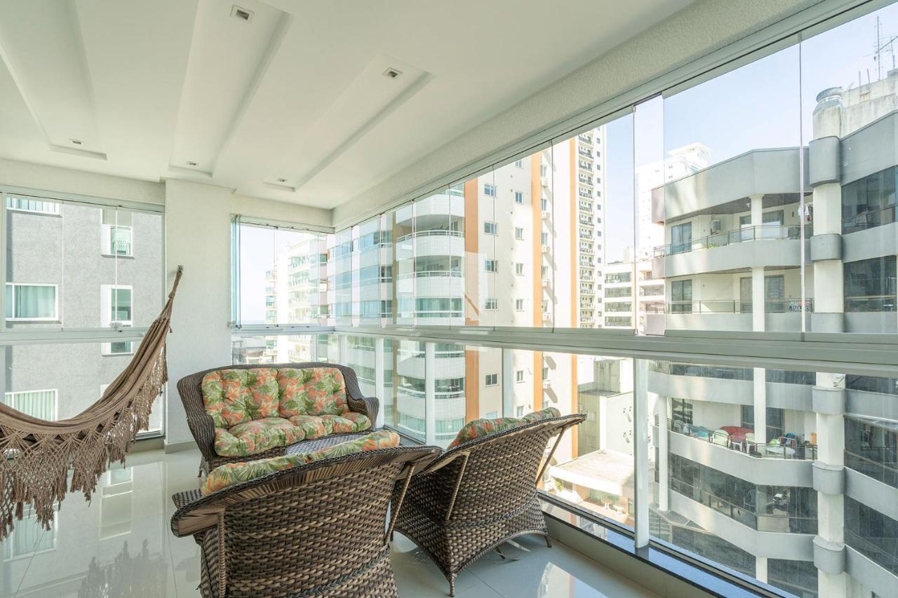 Apto A 260M Da Meia Praia Em Condominio De Luxo Sc Ітапема Екстер'єр фото